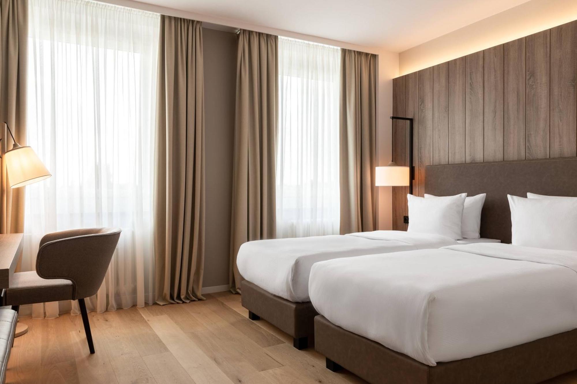Ac Hotel By Marriott Berlin Humboldthain Park Εξωτερικό φωτογραφία
